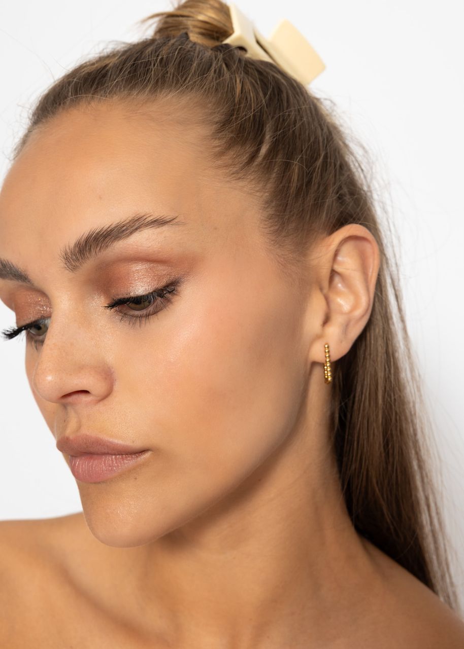 Stud earrings with beads - gold