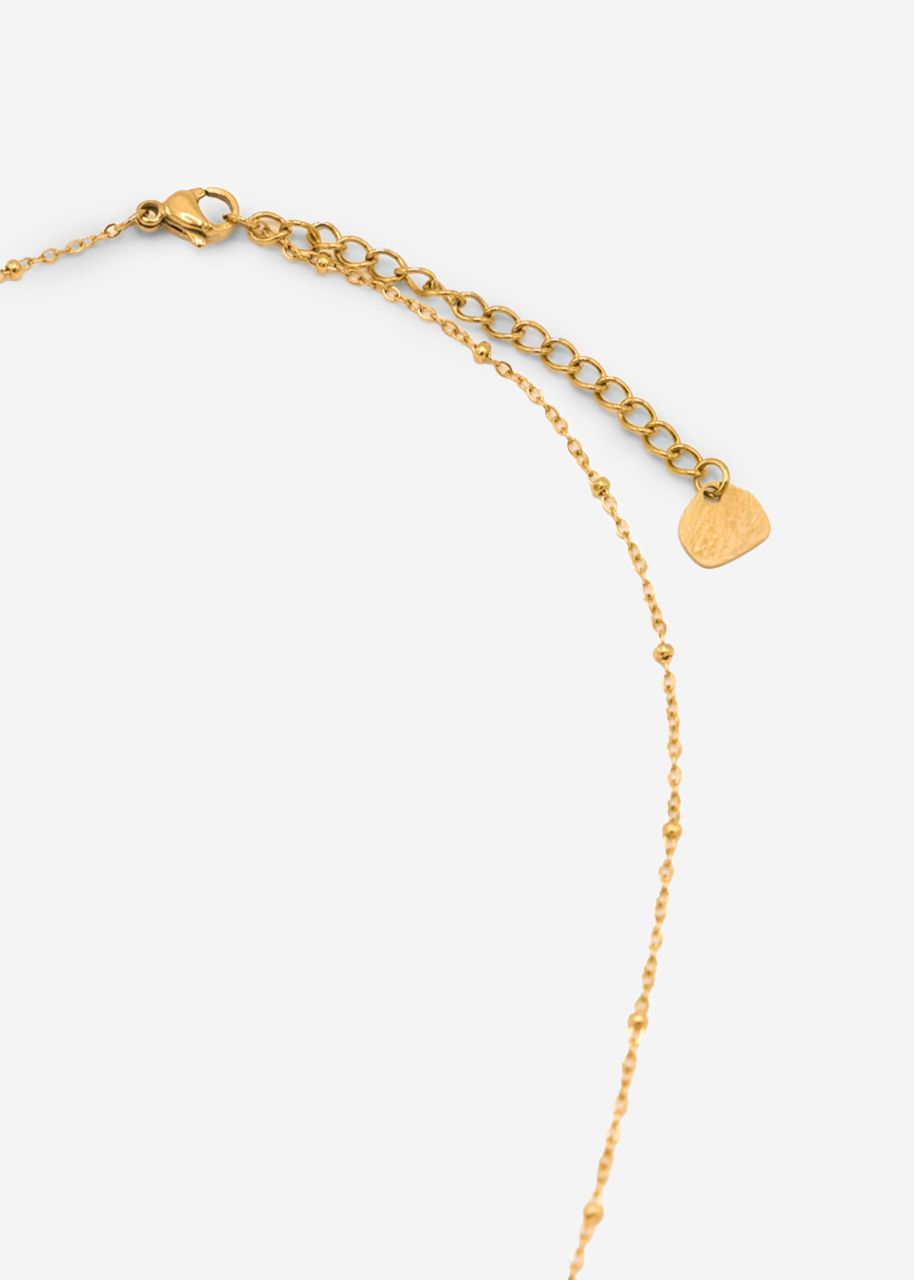 Necklace with heart pendant - gold