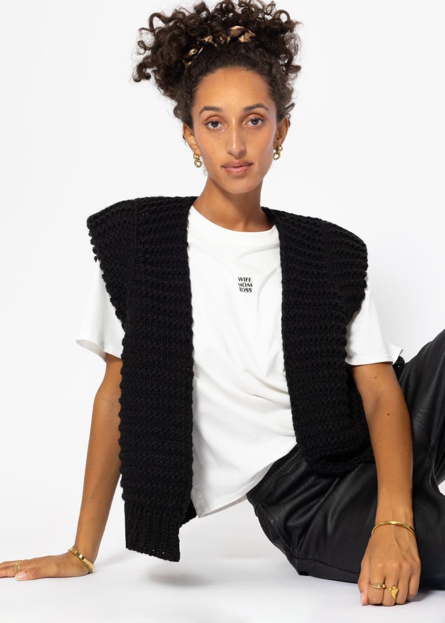 Sleeveless knitted vest with structured shoulders in black