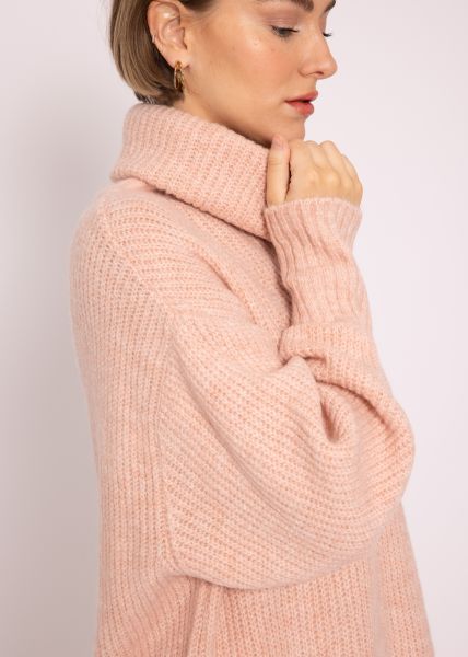 Oversize, long sweater with turtleneck, pink
