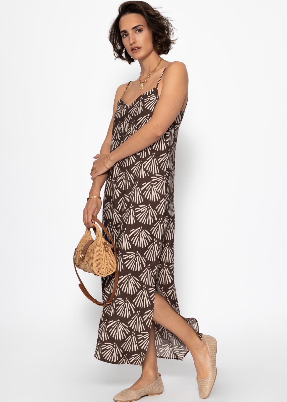 Maxi dress with V-neckline and shell print - brown