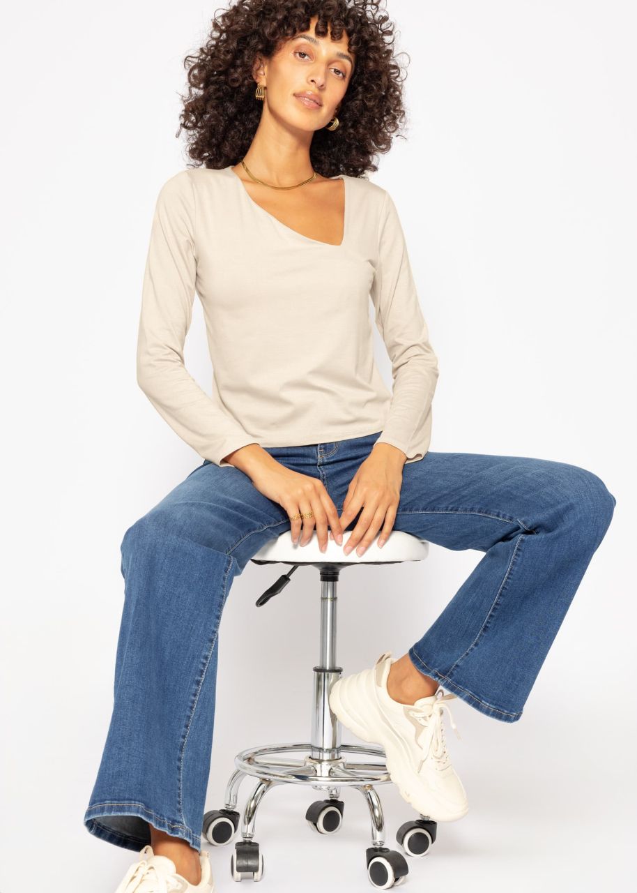 Long-sleeved shirt with asymmetric neckline - beige