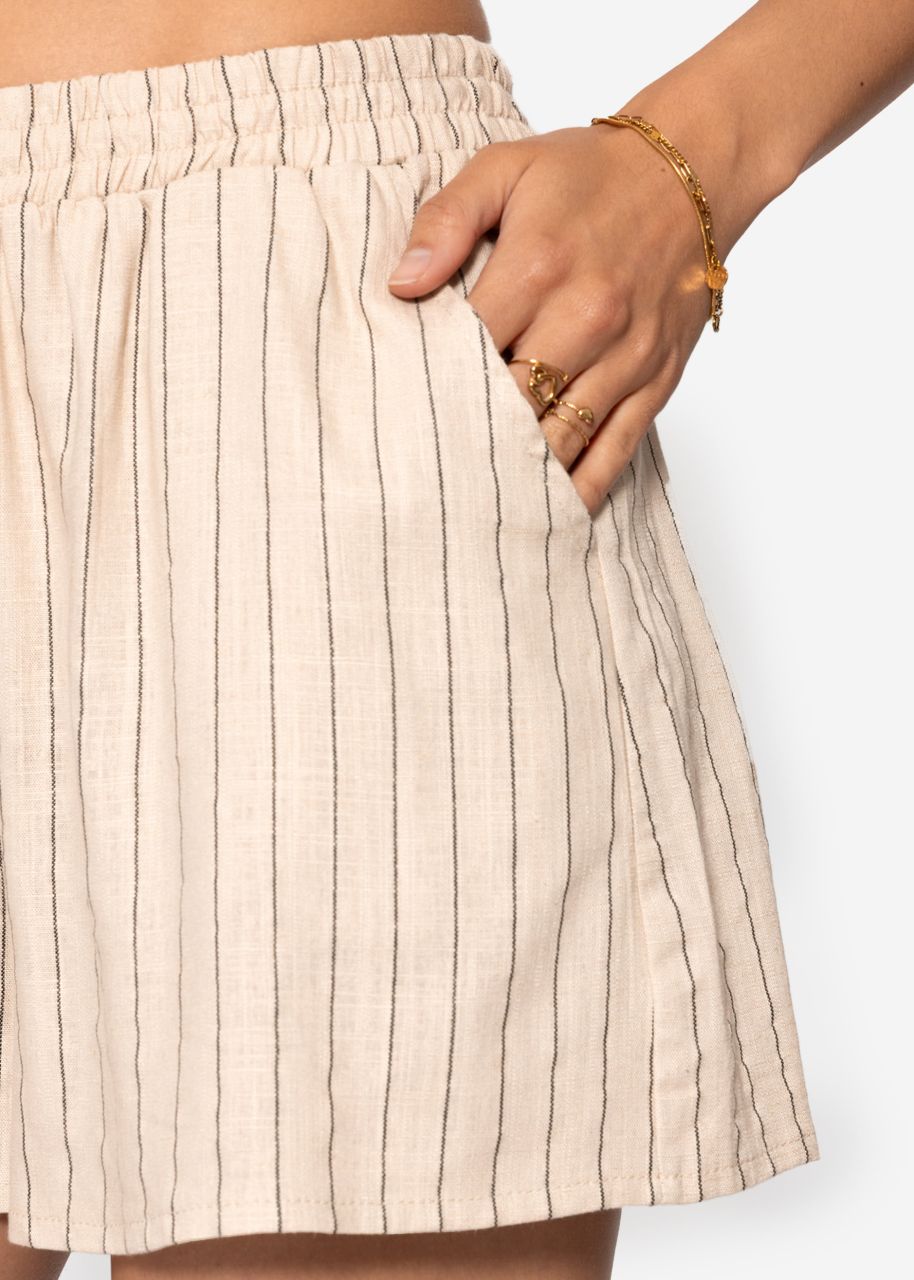 Striped shorts - beige