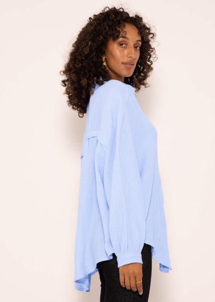 Muslin blouse oversize, short, light blue