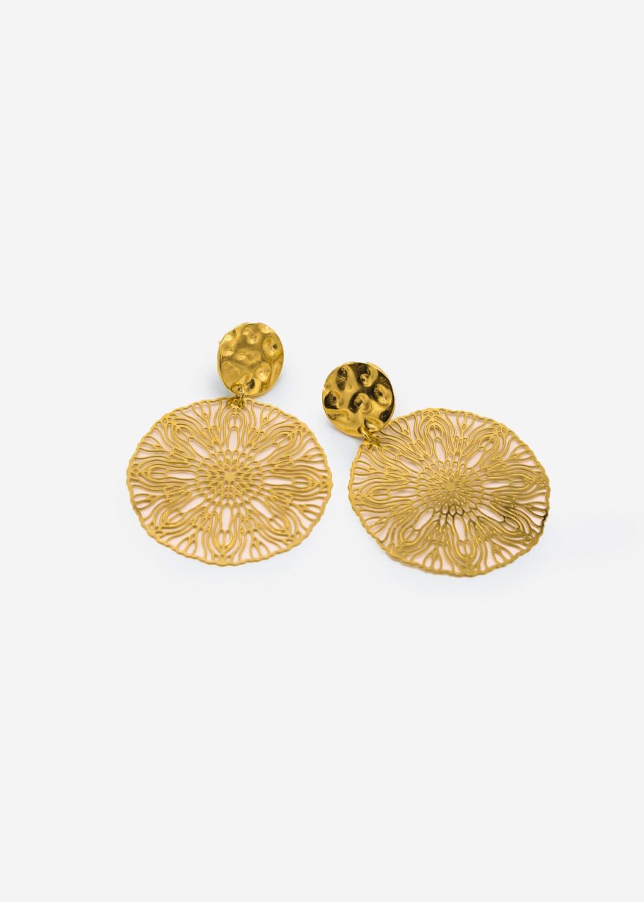 Stud earrings with filigree pendant - gold