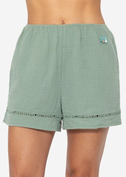 Muslin pyjama shorts with lace trim - sage green