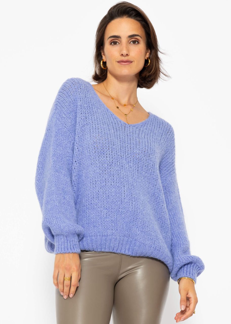 Oversized jumper with V-neck - lilac