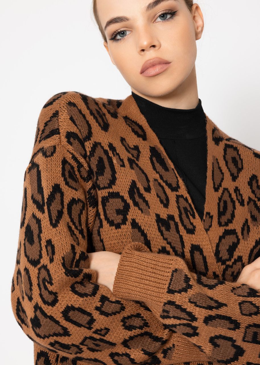 Jacquard cardigan with leo pattern - camel