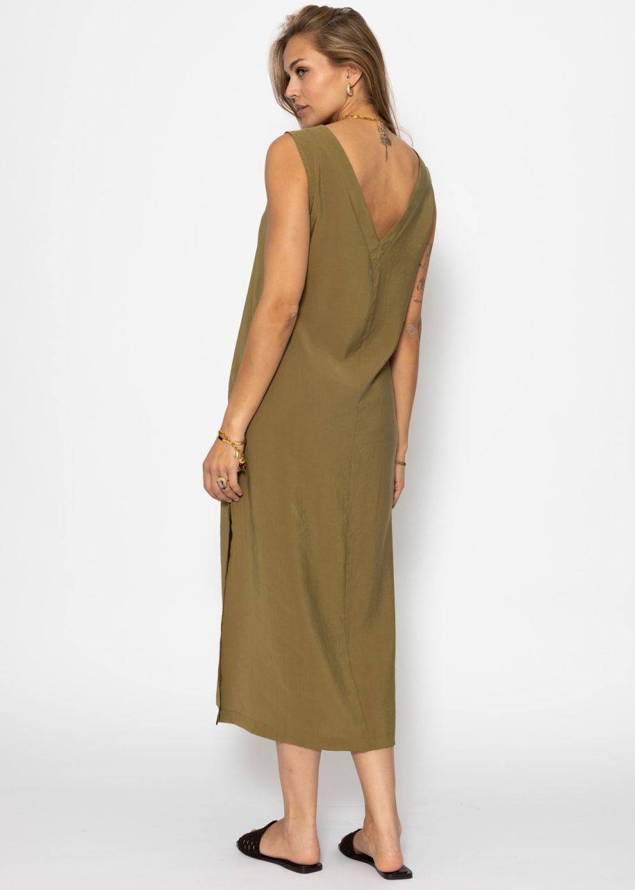 Maxi dress with V-neck - khaki