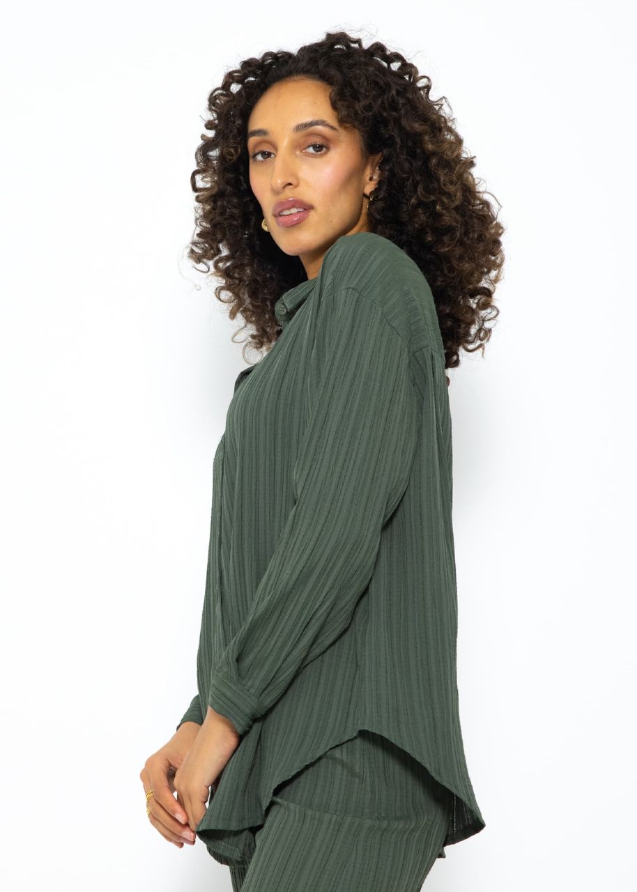 Blouse with crinkle effect - khaki