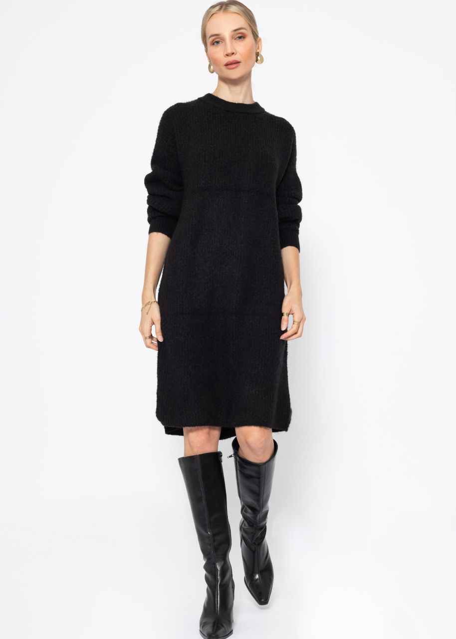 Ribbed knitted dress - black