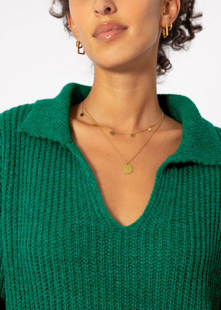 Oversized jumper with V-neck and collar - green