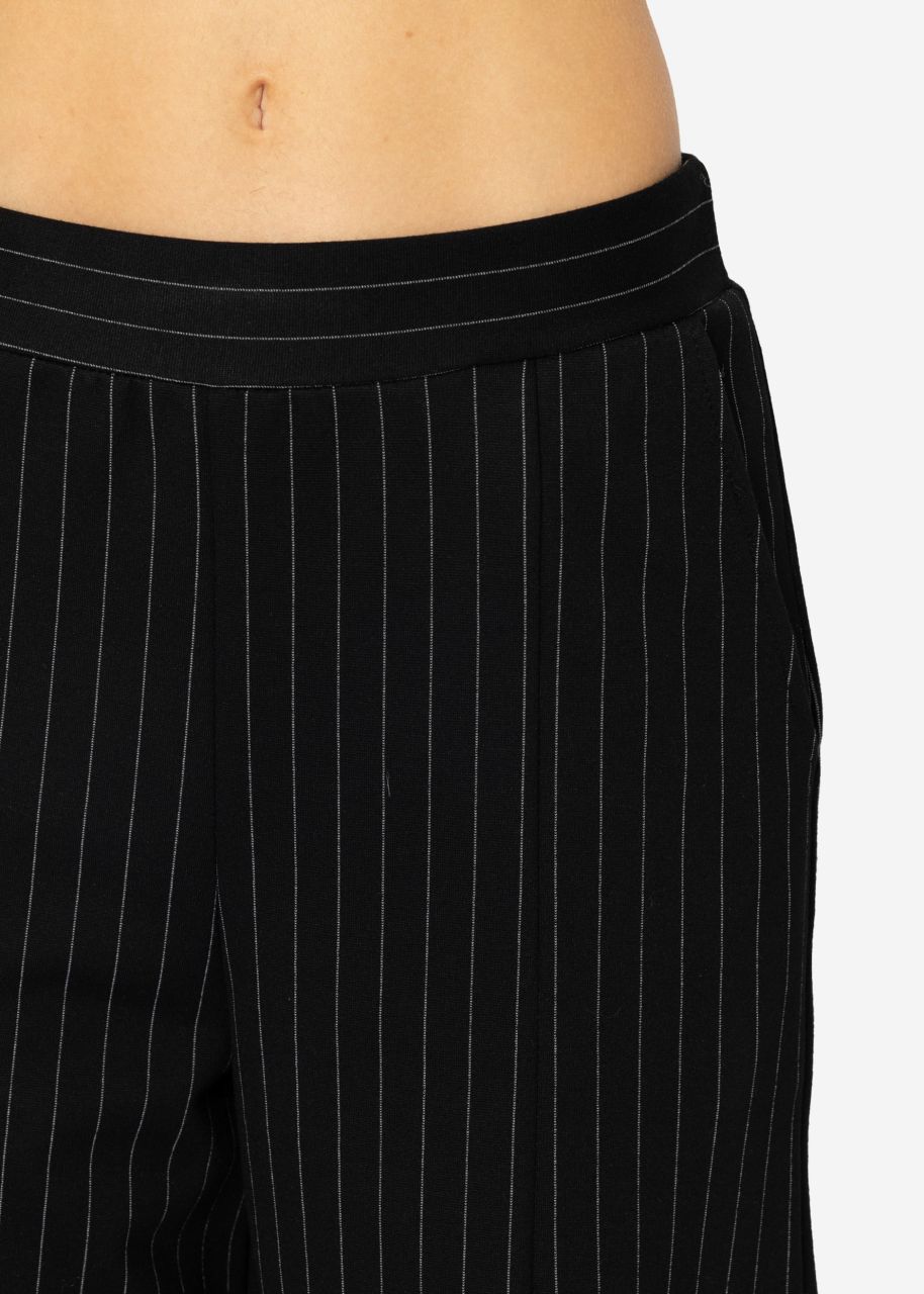 Wide trousers with pinstripes - black