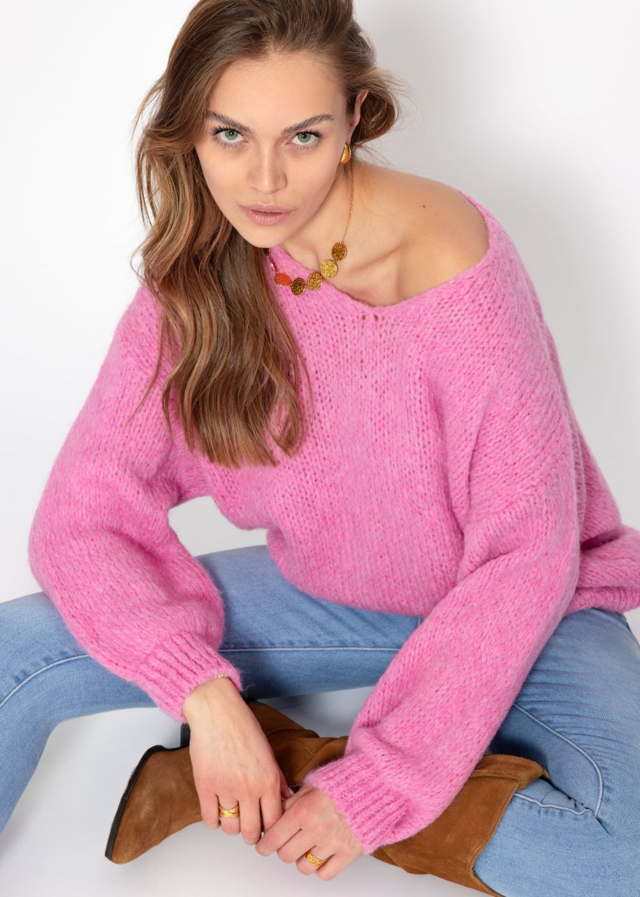 Oversized sweater with V-neck - candy pink