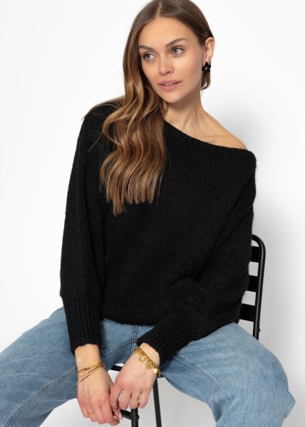 Fluffy sweater with boat neckline - black