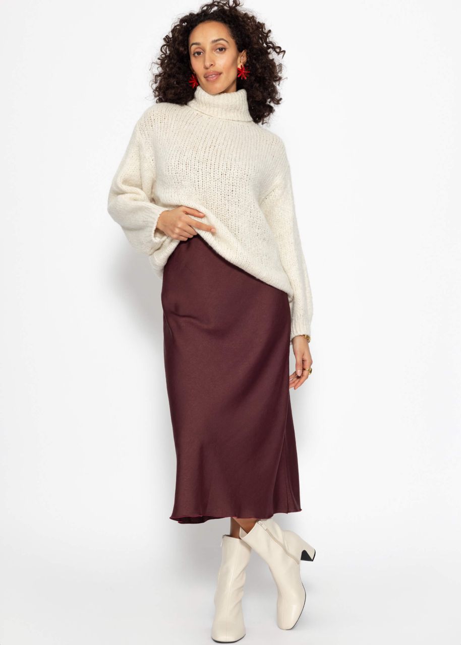 Satin skirt in crash look - burgundy