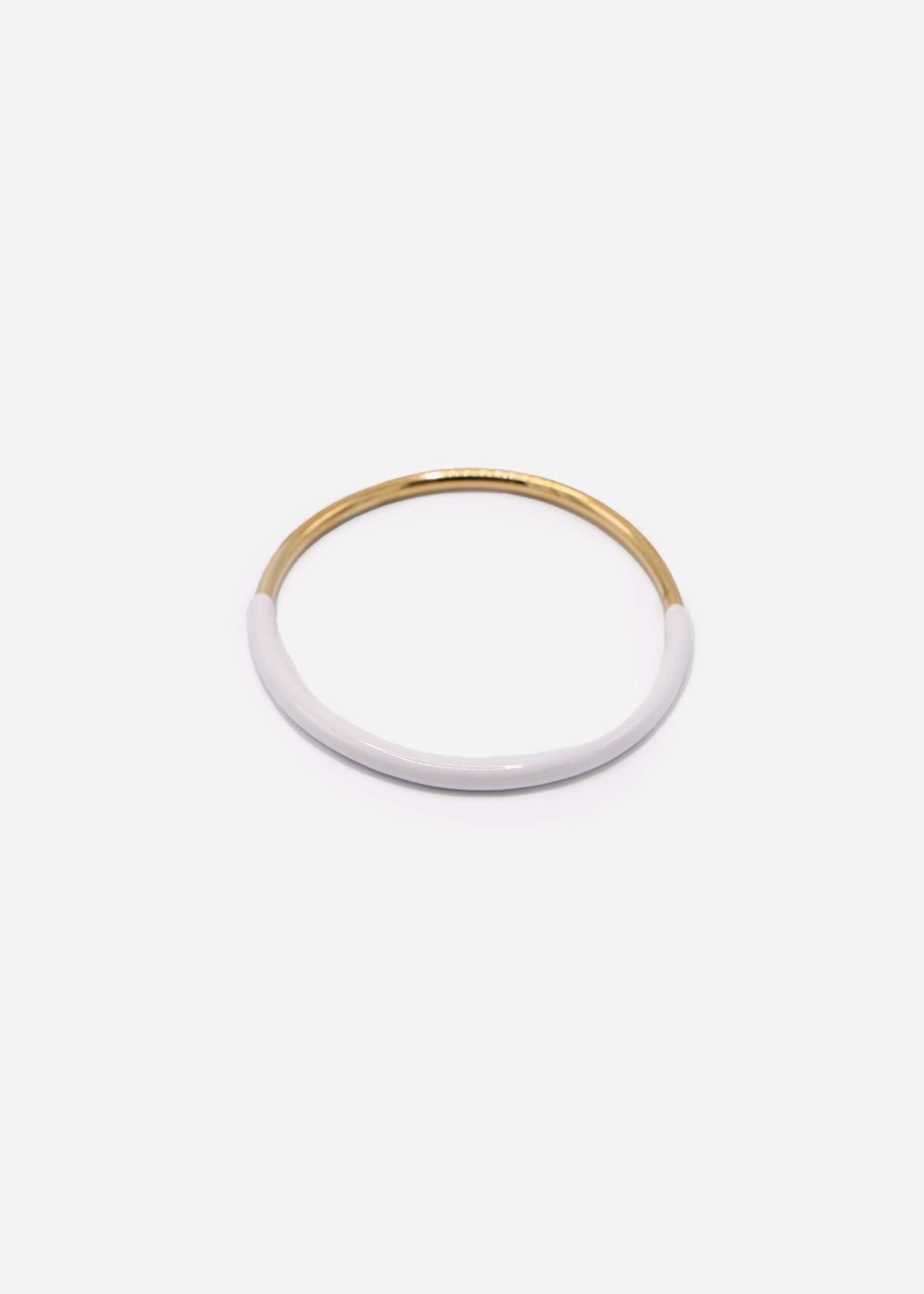 Bangle gold with enamel, white