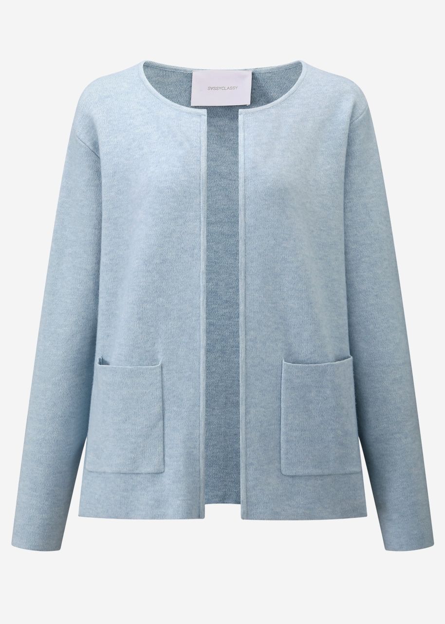 Cardigan with a round neckline and patch pockets - light blue