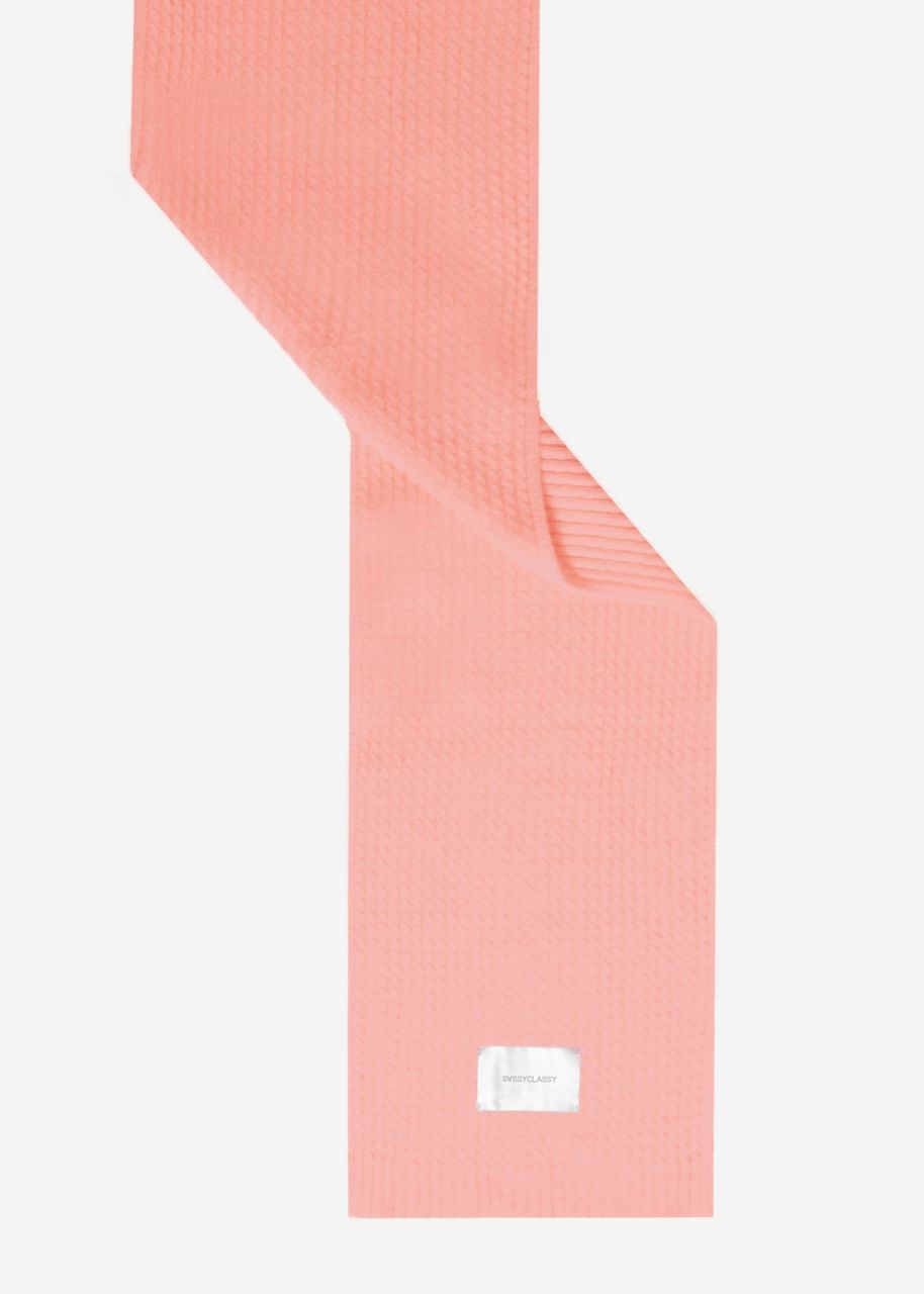 Ribbed knitted scarf - pink