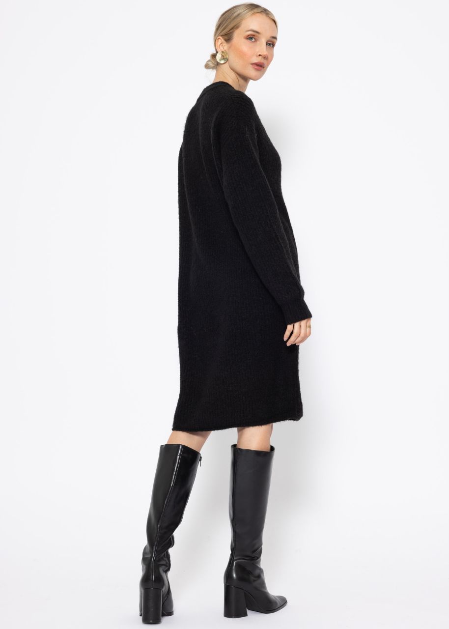 Ribbed knitted dress - black