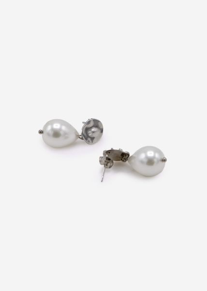 Stud earrings with pearl, silver