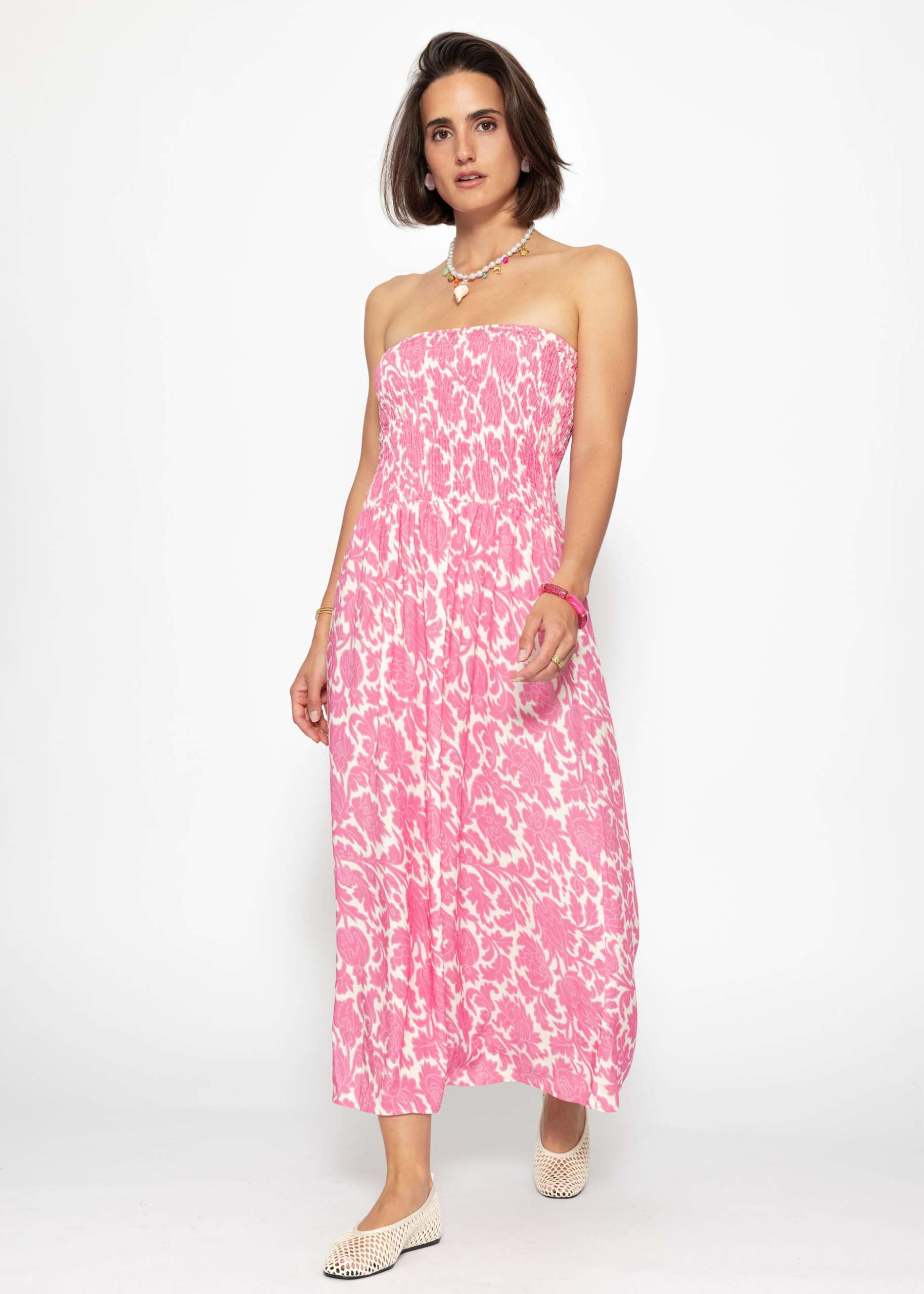Smocked bandeau dress with print - pink