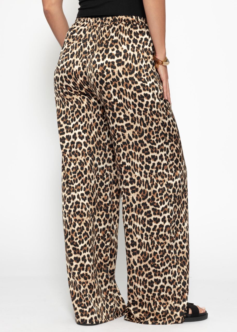 Satin trousers with leo print - brown