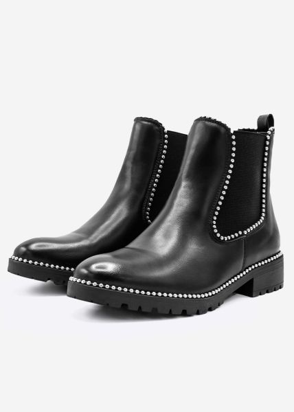 Chelsea boots with small ball studs, black