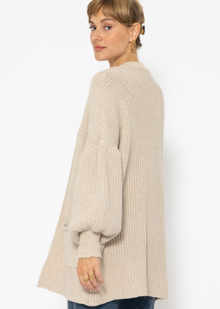 Knitted cardigan with pockets - beige