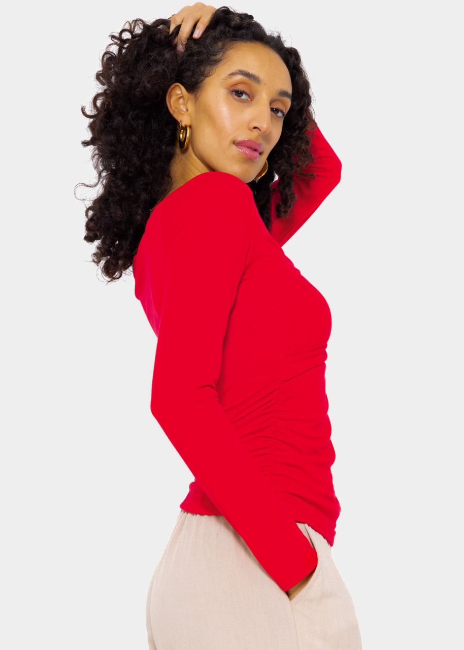Long-sleeved shirt with a wrap look - red
