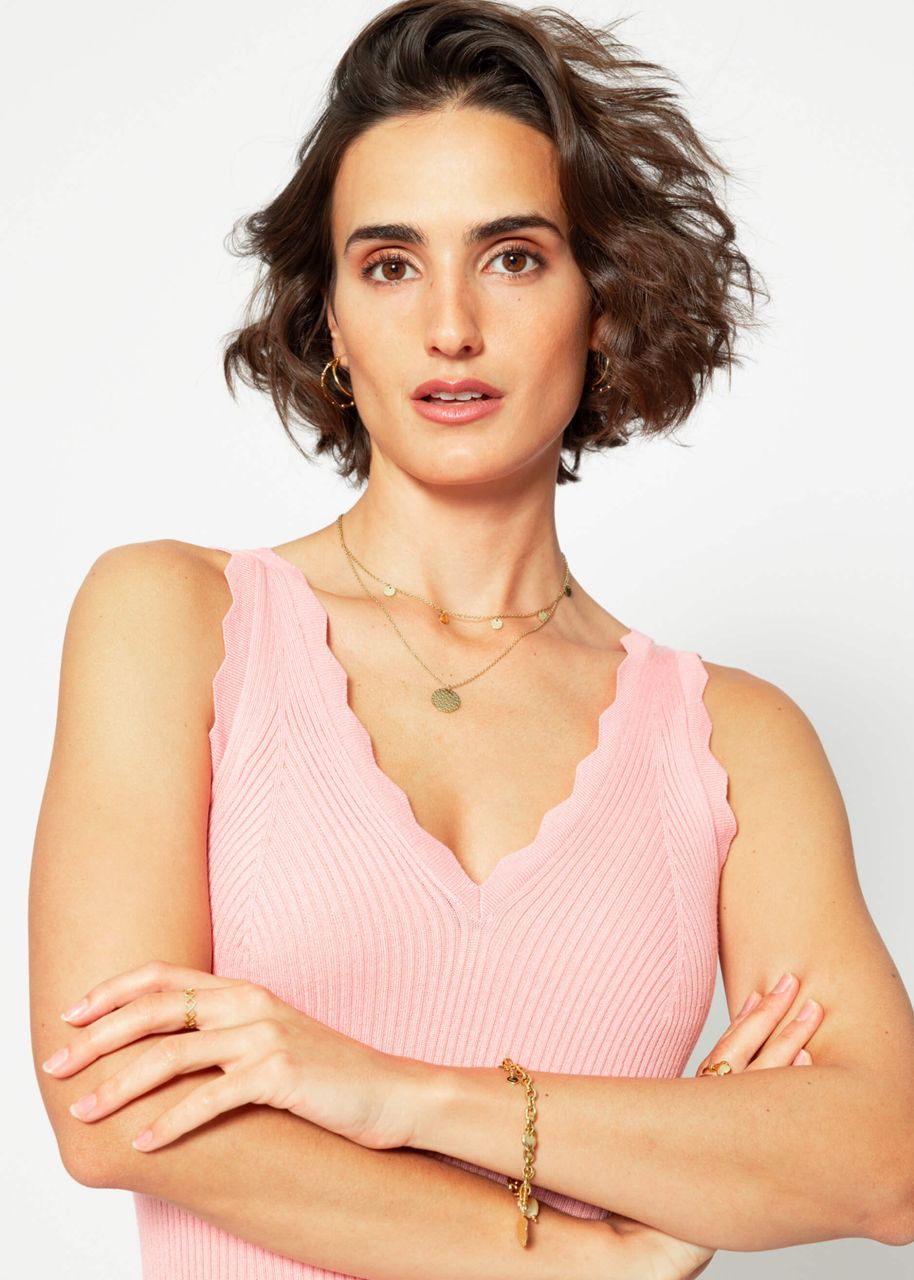 Knitted top with V-neck - pink