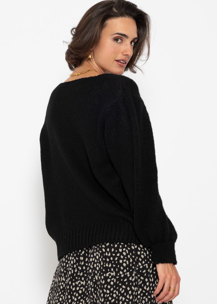 V-neck jumper - black