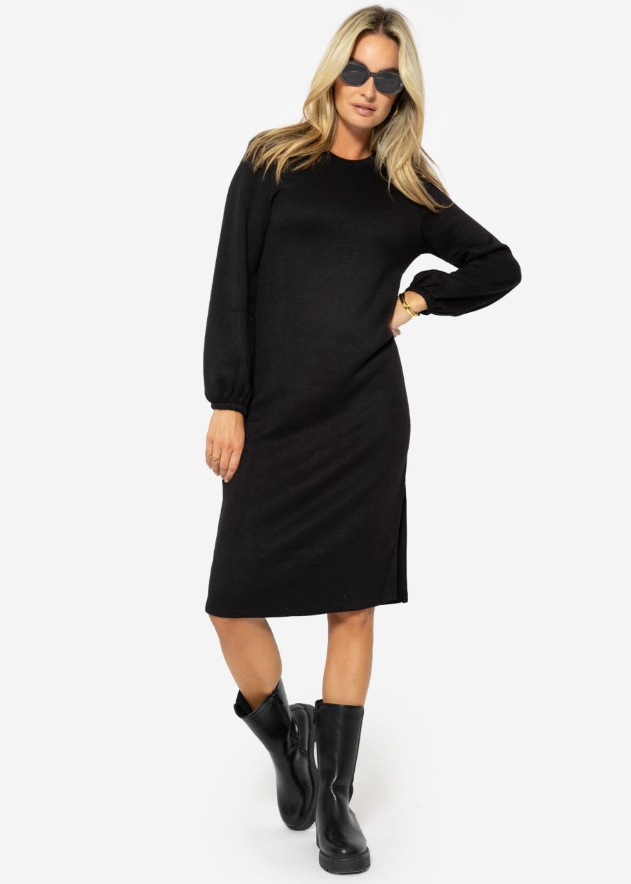 Super soft jersey dress in midi length - black