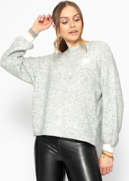 Sweater with heart - light gray