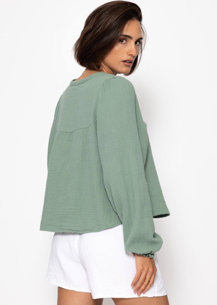 Muslin blouse with V-neck and fringes - sage green