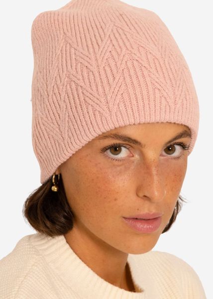 Soft knitted hat - pink