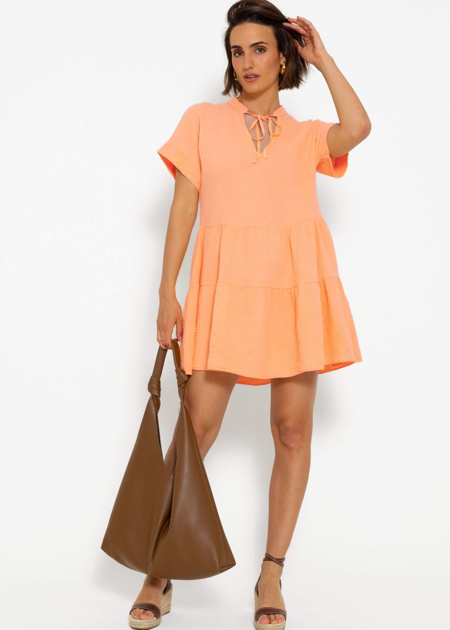 Short muslin dress with flounces - peach