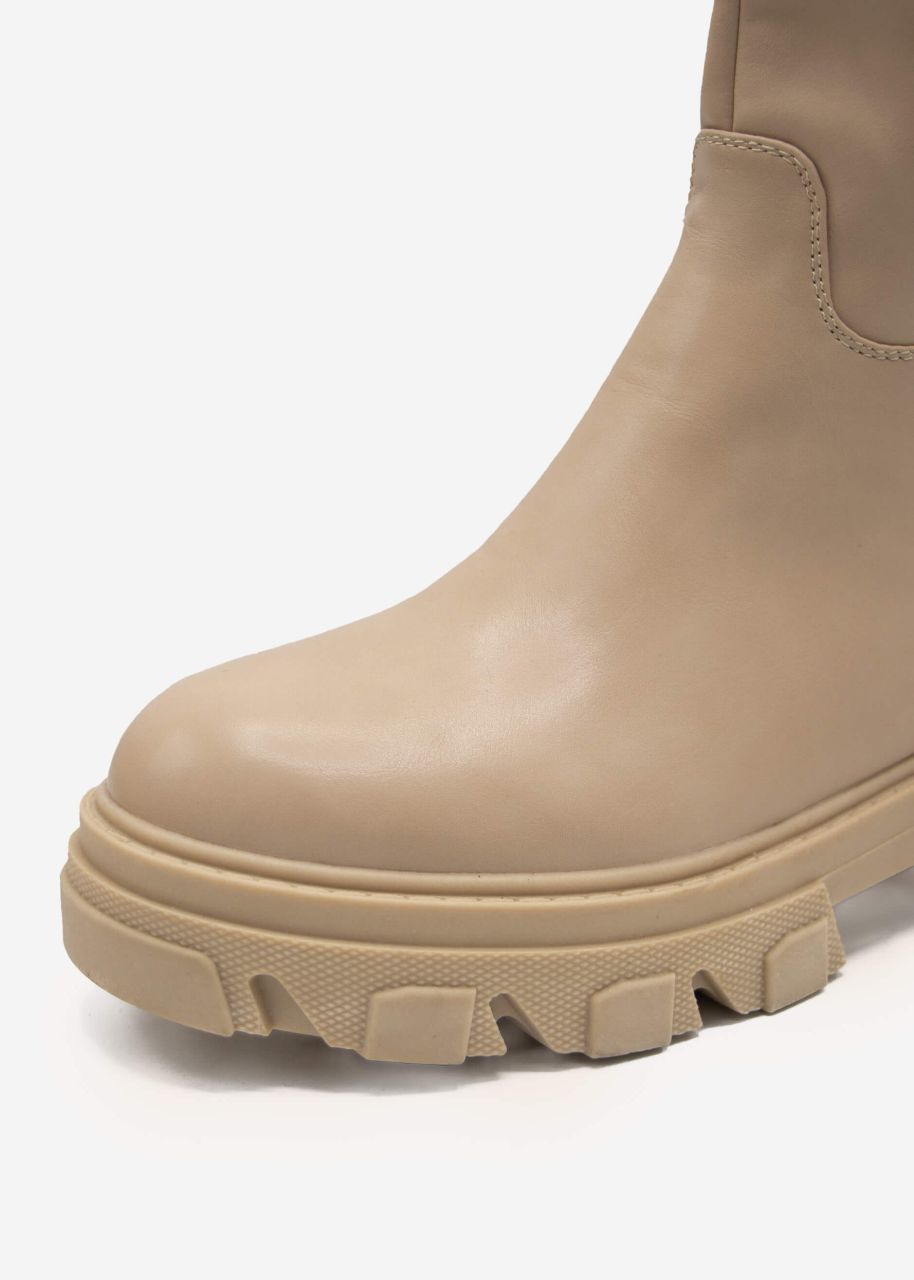 Platform boots with coarse sole, beige