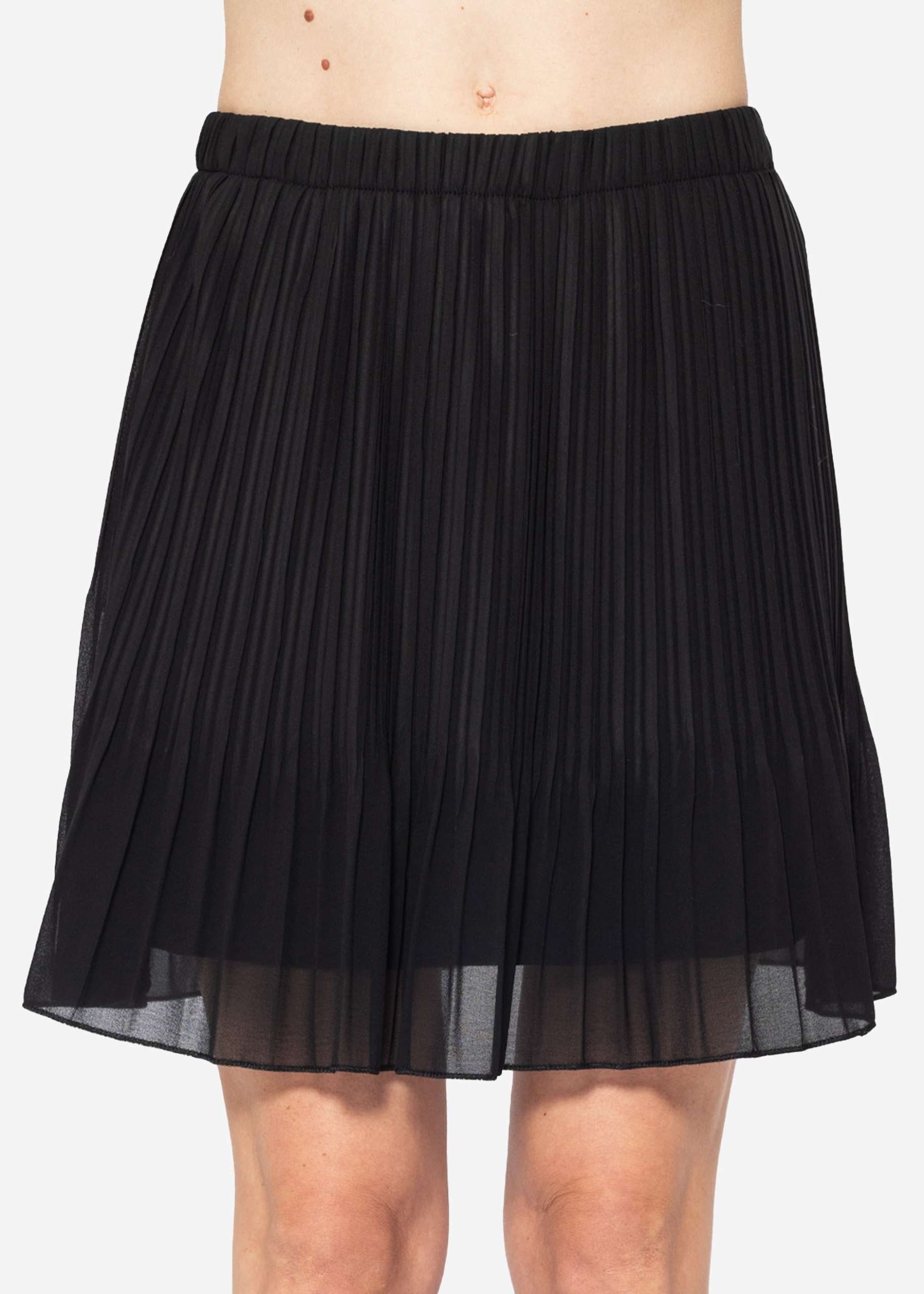 Pleated chiffon skirt, black