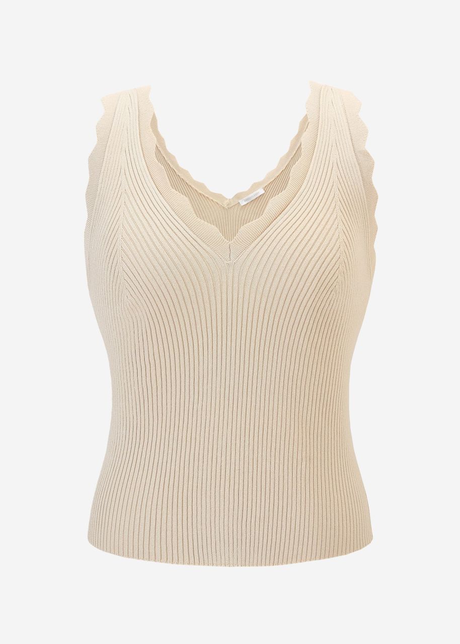 Knitted top with V-neck - light beige