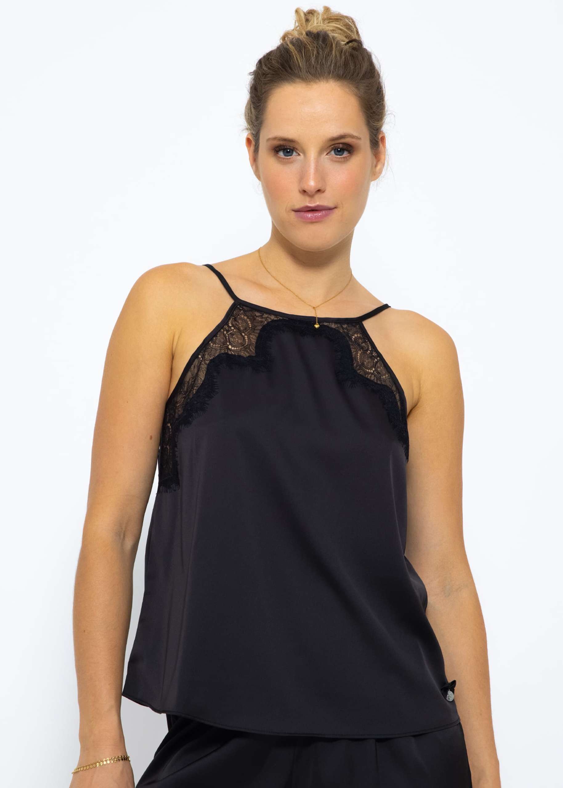 Satin pyjama top with lace - black