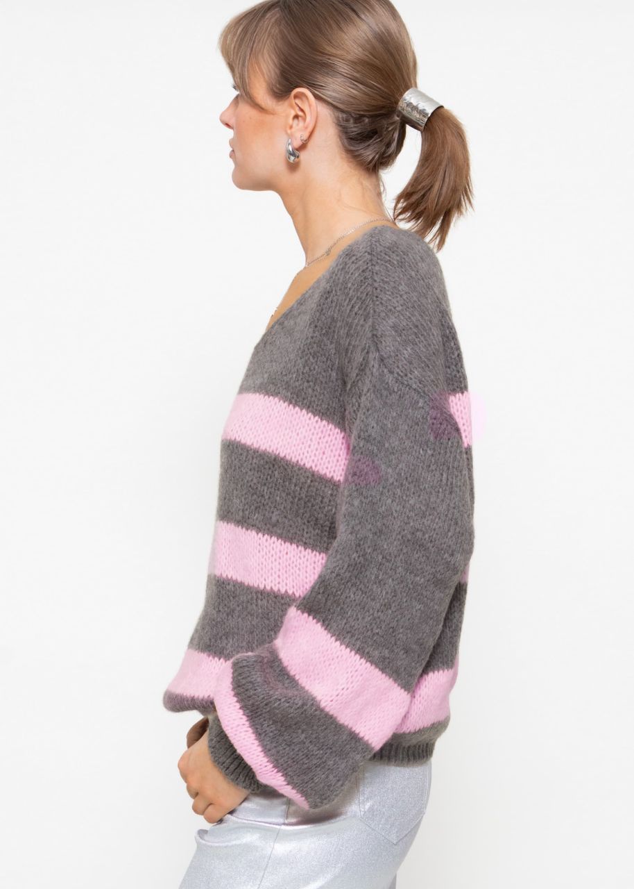 Jumper with pink stripes - grey