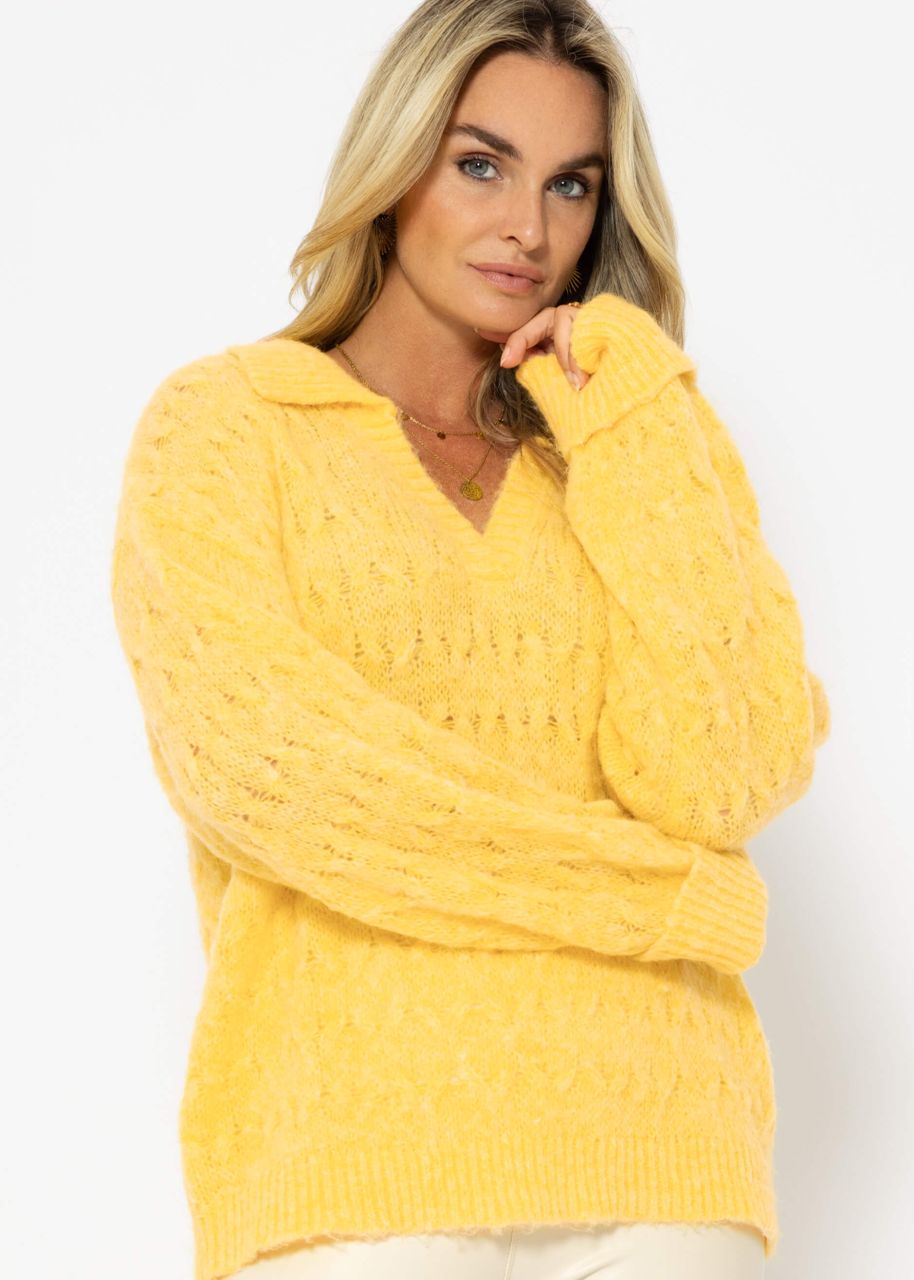 Fluffy cable-knit jumper with collar and V-neck - yellow