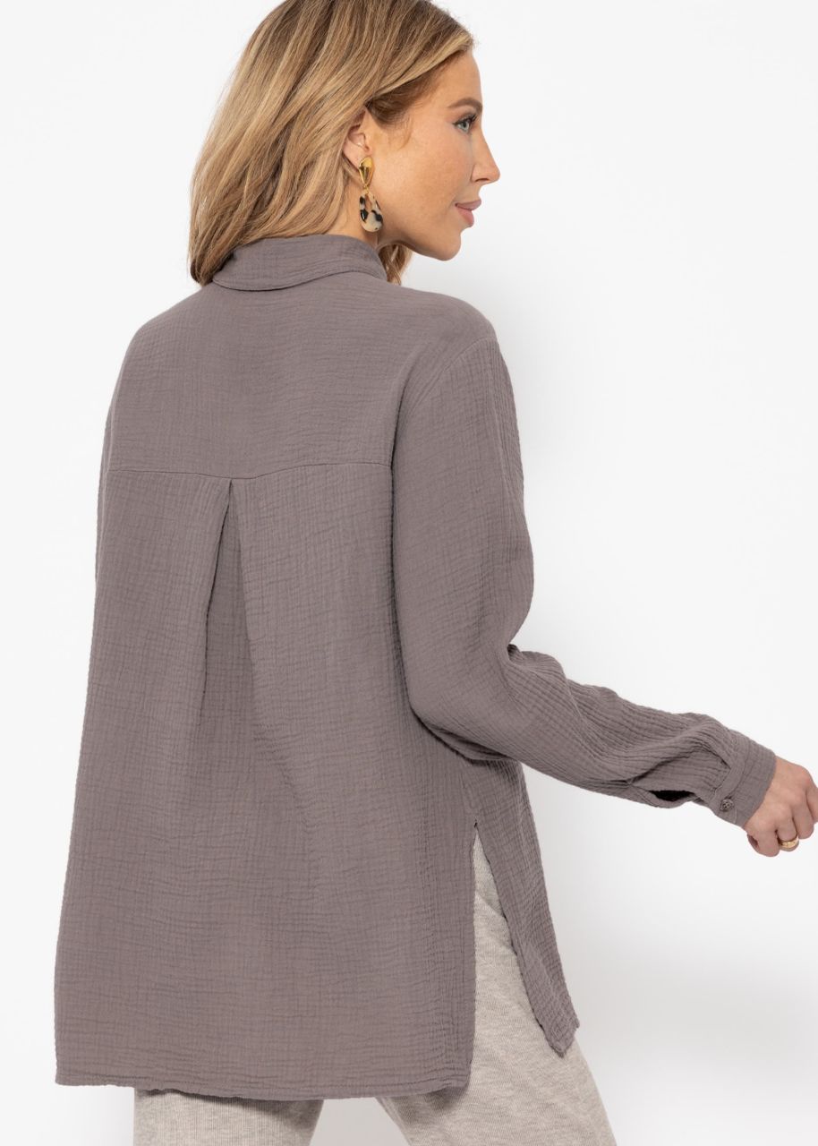 Classic cut blouse in muslin - taupe