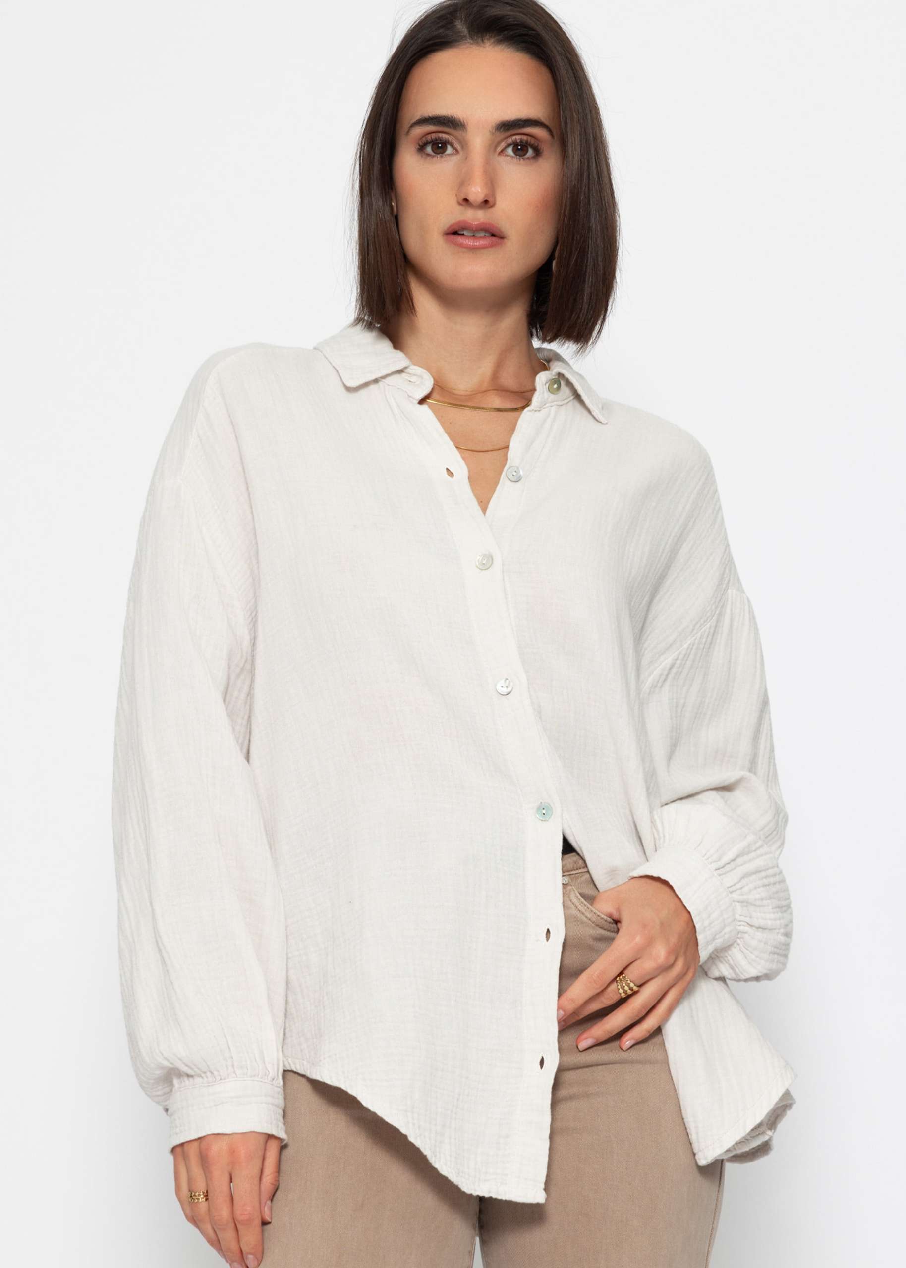 Muslin blouse oversize, short, light beige