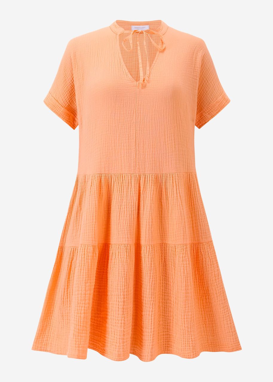 Short muslin dress with flounces - peach