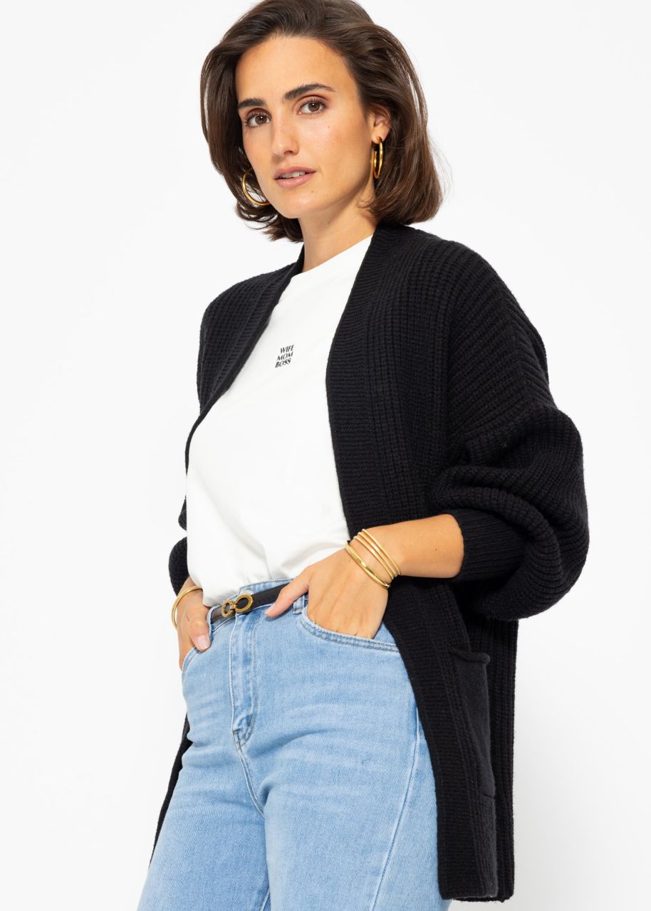 Soft knit cardigan with pockets - black