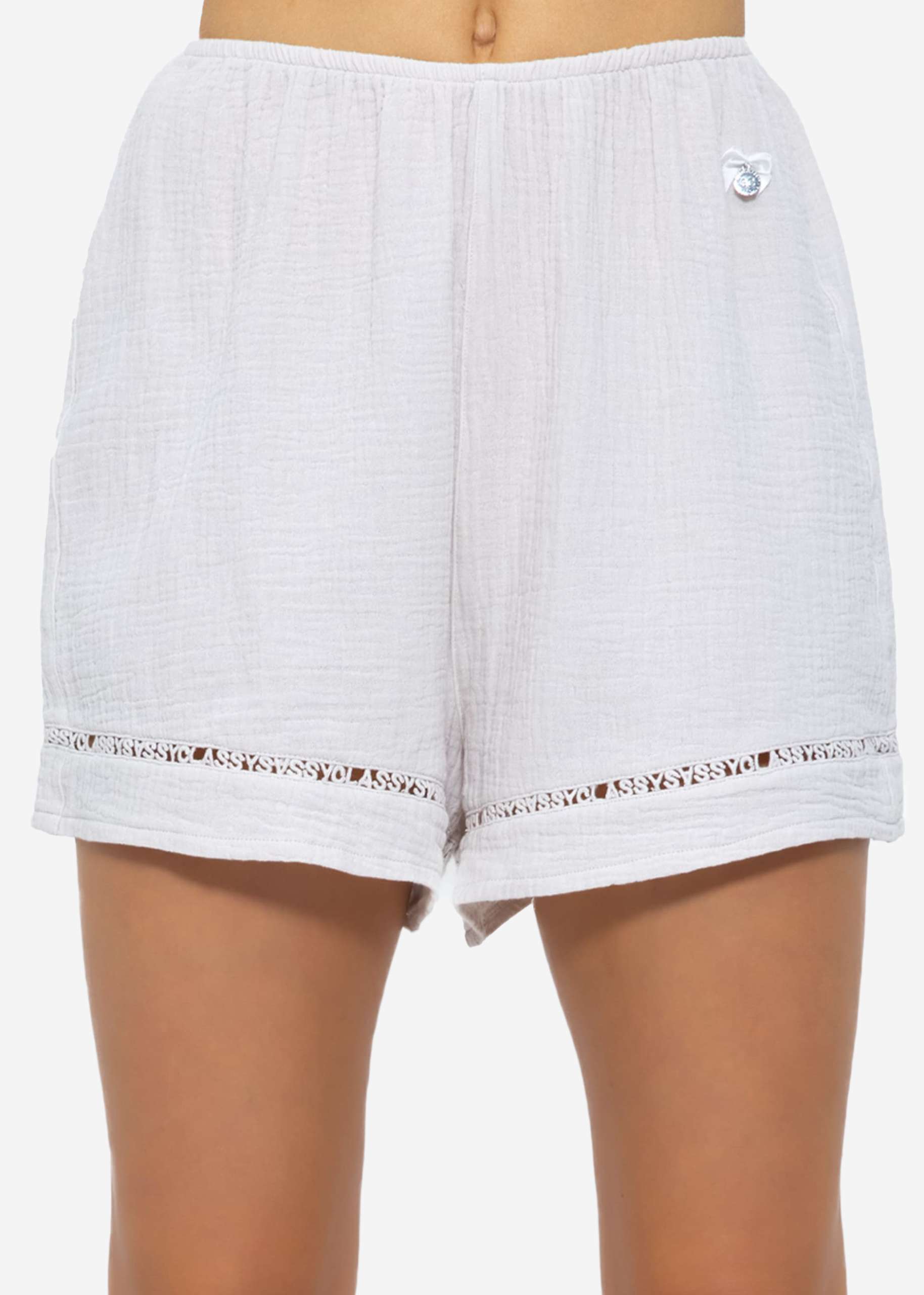 Muslin pyjama shorts with lace trim - light beige