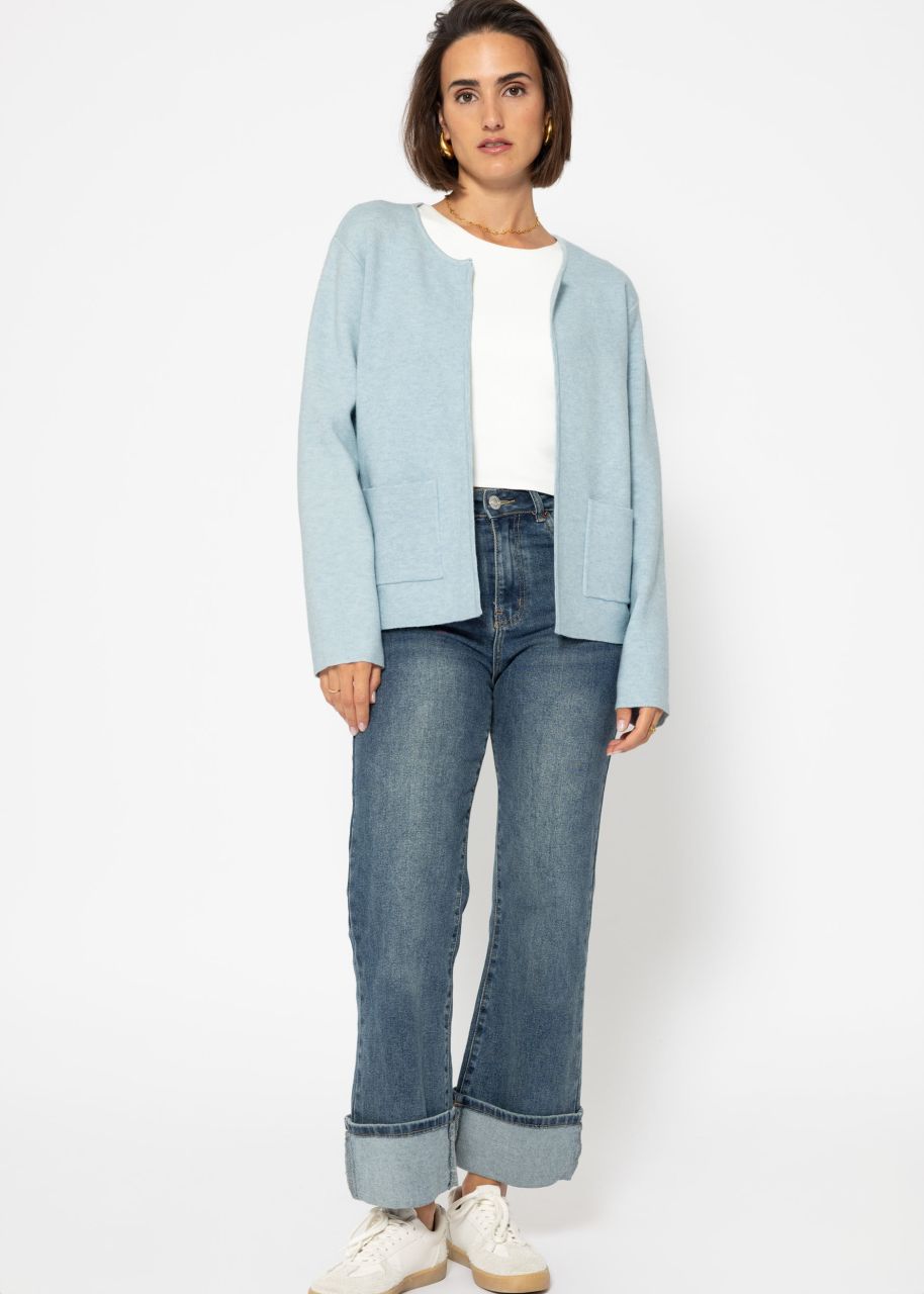 Cardigan with a round neckline and patch pockets - light blue