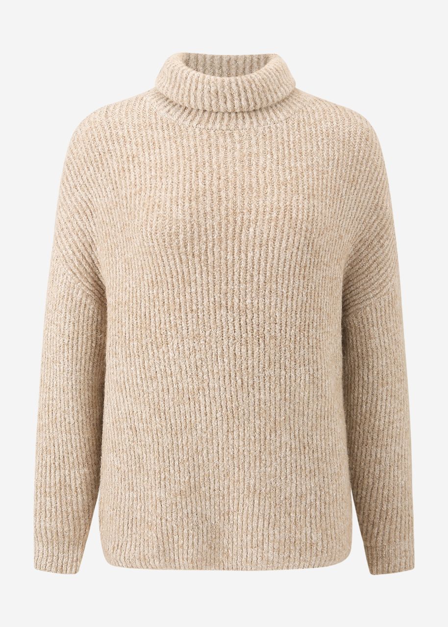 Oversize turtleneck sweater - beige